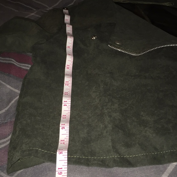 🧣Host Pick🧣Faux suede, Army green jacket - Picture 6 of 7